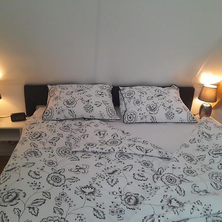 Top Appartement Short Stay In Mooie Omgeving Kortenhoef. Екстер'єр фото